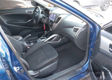 2016 Hyundai Veloster z USA, uszkodzony, nr VIN KMHTC6ADXGU289234